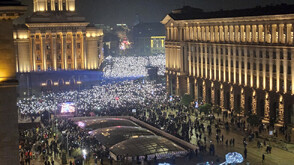 Граждани се събраха на нови протести в София и в други големи градове (ВИДЕО+СНИМКИ)
