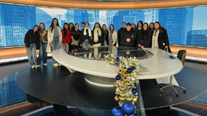 Ученици се срещнаха с любими лица от екрана и разгледаха студиата на NOVA