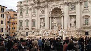 Рим въвежда платен достъп за туристи до фонтана "Треви" (ВИДЕО)