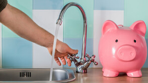 МРРБ спря поскъпването на водата в градовете с държавни ВиК оператори