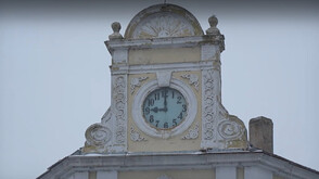 "Дядо Коледа пристига в града" звучи от градския часовник в Русе