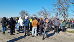Втори ден на протести във Врачанско заради спиране на електрозахранването