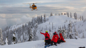 Евакуират с хеликоптер от хижа в Рила жена с измръзване на краката