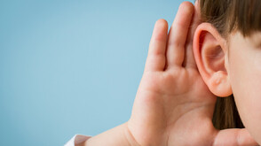 Близо 120 хиляди българи със слухови нарушения търсят подкрепа