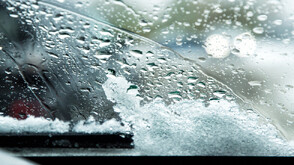 Дъжд, сняг и вятър в четвъртък