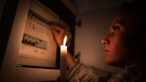 Десетки хиляди домакинства останаха без ток след пожар в Берлин