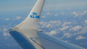 Стотици полети в Нидерландия са отменени заради силни снеговалежи