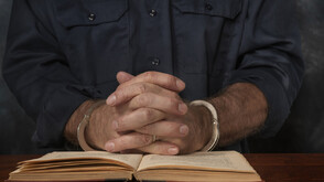 Стартира инициатива за повече книги в затворническите библиотеки