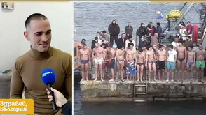 Как празнува имен ден Иван Стоянов, който спаси Светия кръст в Бургас