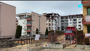 Строителен изкоп в Равда предизвика свлачище и остави хора без ток и канализация