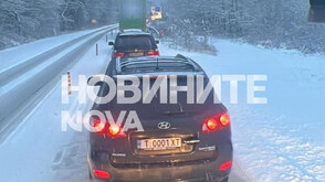 Тапа на пътя София - Варна заради закъсал камион