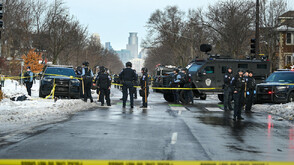 „Не ми пука”: Агент на ICE спря лекар да окаже помощ на застреляната жена в Минеаполис (ВИДЕО)