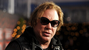 Мики Рурк натрупа 60 000 долара дългове от неплатен наем