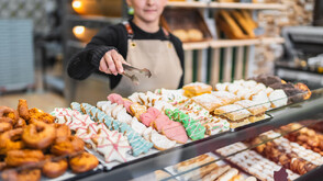 Проверките на КЗП и НАП за необоснован скок на цените продължават