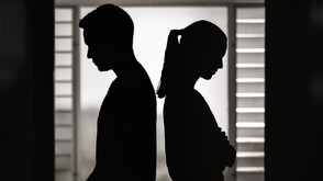 Любовта на Стария континент: Каква раздяла избира поколението Z?