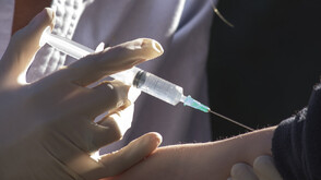 Официално: Ваксинирането на деца срещу варицела - задължително от юли