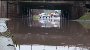 Обилни дъждове след снега: 16 сигнала за наводнени участъци в София