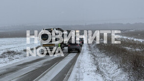 АПИ глобява шест тира с извънргабаритен товар, объркали пътя и блокирали великотърновски села