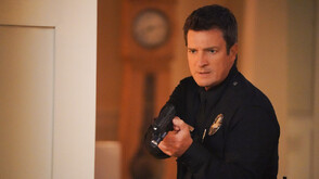 Нолън защитава невинността си в съда в „Новобранецът“