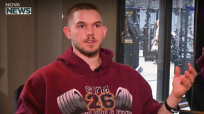 Историята на Йона, който тренира всеки ден за впечатляваща физика