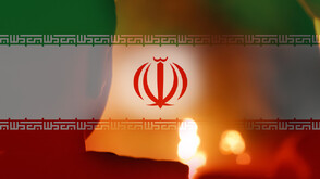 Ерфан Солатани - иранецът, който се изправи срещу режима и получи смъртна присъда (СНИМКИ)