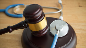 Осъдиха болницата в Перник да плати над 800 хил. лева по дело за починал пациент