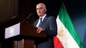 Синът на последния ирански шах обеща да се завърне в Иран