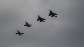 Американски военни самолети на NORAD пристигат в Гренландия