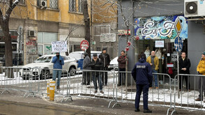 „Правосъдие за всеки“ с втори протест за денонощие (ВИДЕО+СНИМКИ)