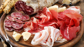 СЗО: Преработените месни продукти могат да причинят рак