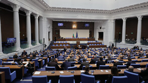 Промените в Изборния кодекс влязоха извънредно в Народното събрание