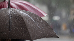 Началото на седмицата идва с валежи