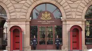 Консултациите на „Дондуков” 2 продължават (ОБНОВЯВА СЕ)