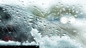 Оранжев и жълт код за интензивни валежи в 14 области на страната