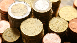 КЗП съветва търговците да се снабдят с евромонети