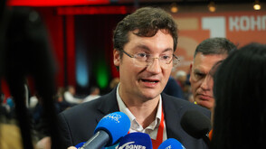 Неофициално: Крум Зарков е новият председател на БСП