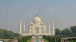 „Непознатите земи”: Разходка из най-красивите дворци на Индия