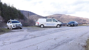 Четири години в хижата без намеса на властта: Кой е пазил хората от „Петрохан“?