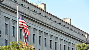 Конгресът на САЩ ще разгледа нецензурирани материали от досиетата „Епстийн“