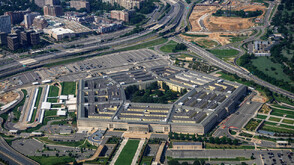 САЩ задържаха санкциониран петролен танкер в Индийския океан