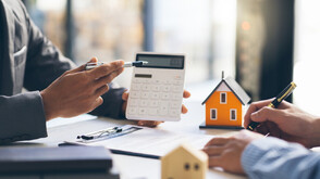 Нарастват ли цените на жилищата и лихвите по ипотечните кредити след официалното превалутиране