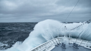 Най-силната буря удари българската експедиция в Антарктида