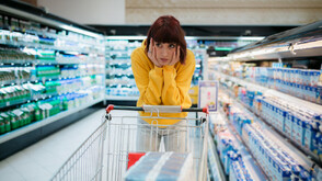 Малката потребителска кошница е поскъпнала с 5 евро от януари досега