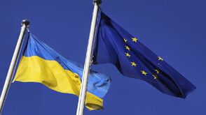 Европейският парламент одобри 90 млрд. заем за Украйна