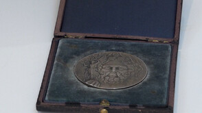 Продават сребърен медал от първата съвременна Олимпиада в Атина през 1896 г. (ВИДЕО)