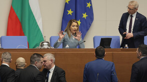 Скандал, обиди и взаимни обвинения в парламента заради трагедията „Петрохан“ (ВИДЕО)