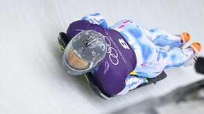 МОК дисквалифицира украински състезател заради изображения по каската му