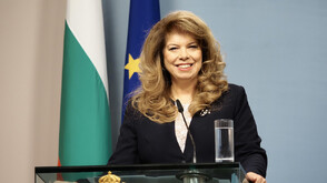 Илияна Йотова ще участва в Мюнхенската конференция по сигурността