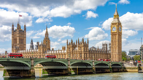 Най-висшият британски държавен служител се оттегля от поста