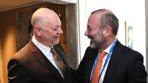 Манфред Вебер поздрави България за присъединяването към еврозоната